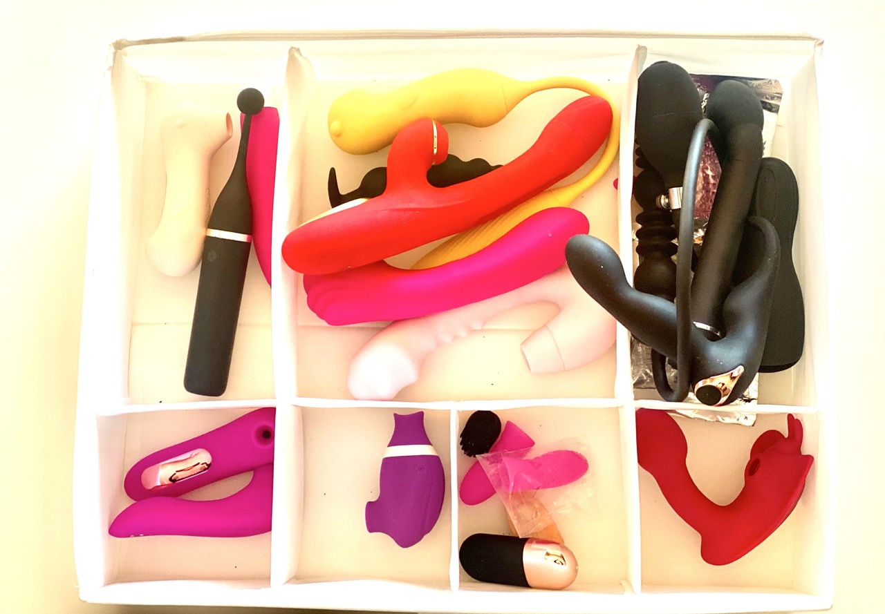 Taller de Juguetes Eróticos: Aprendiendo a Usarlos